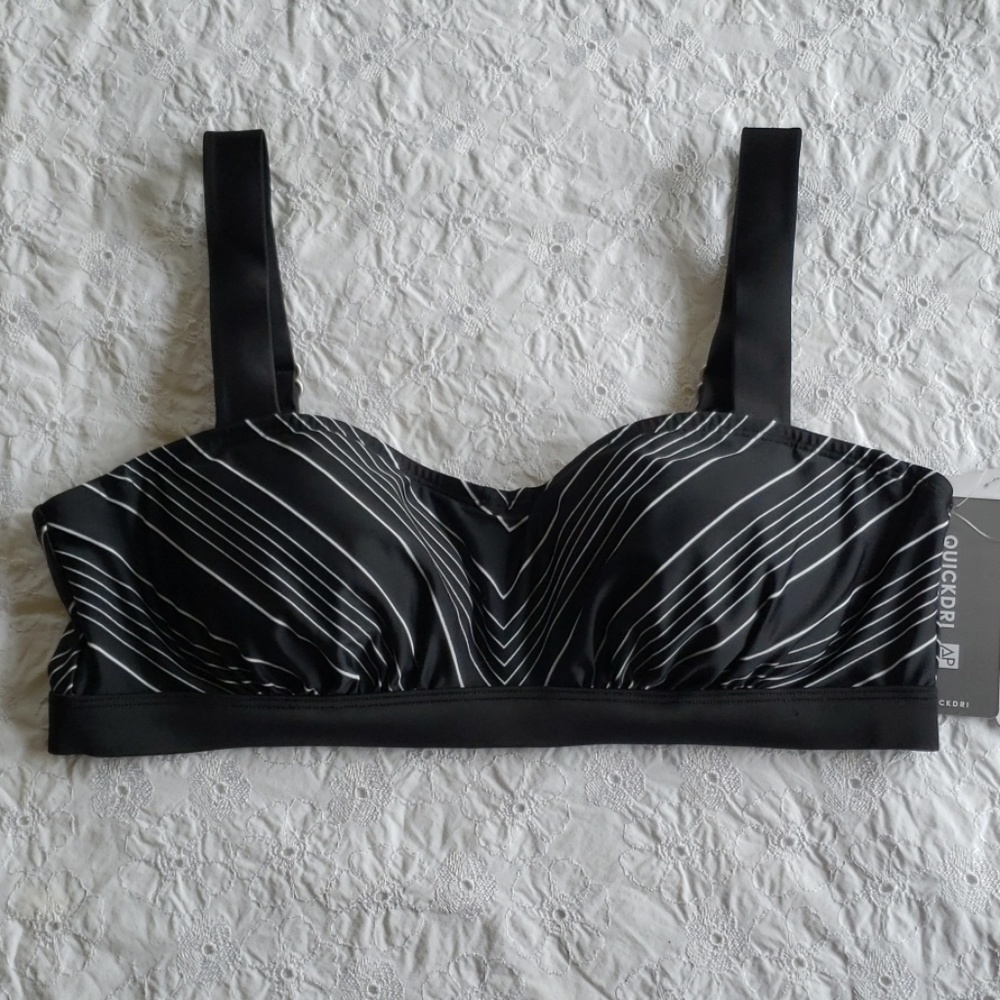 Athleta chevron high support workout yoga sports bra black/white size 38B/C